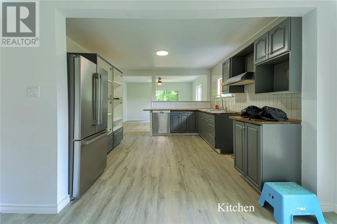 105 Labrosse Road - 8