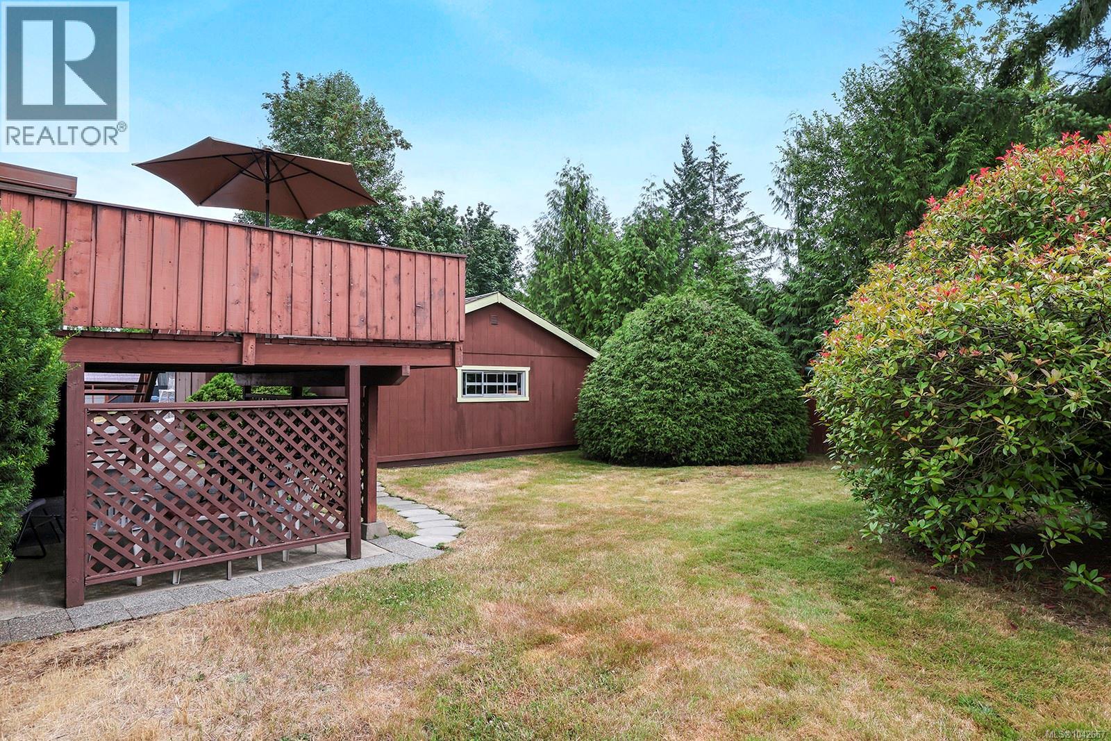 2496 Crystal Dr - 24