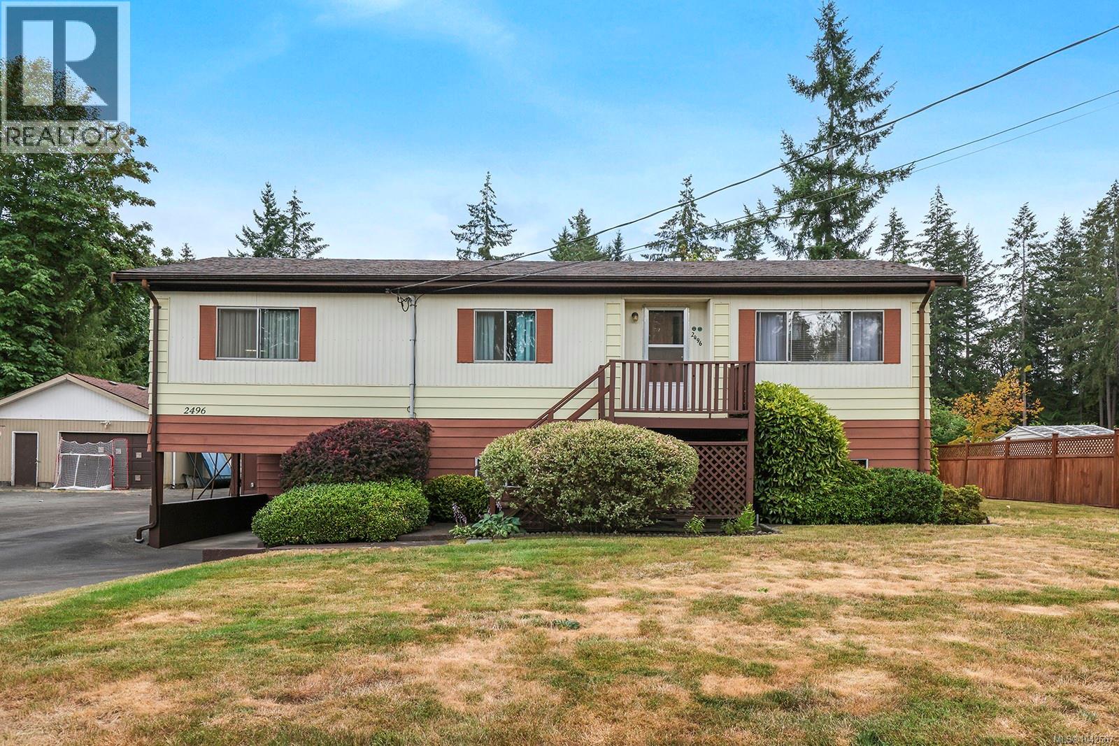2496 Crystal Dr - 4