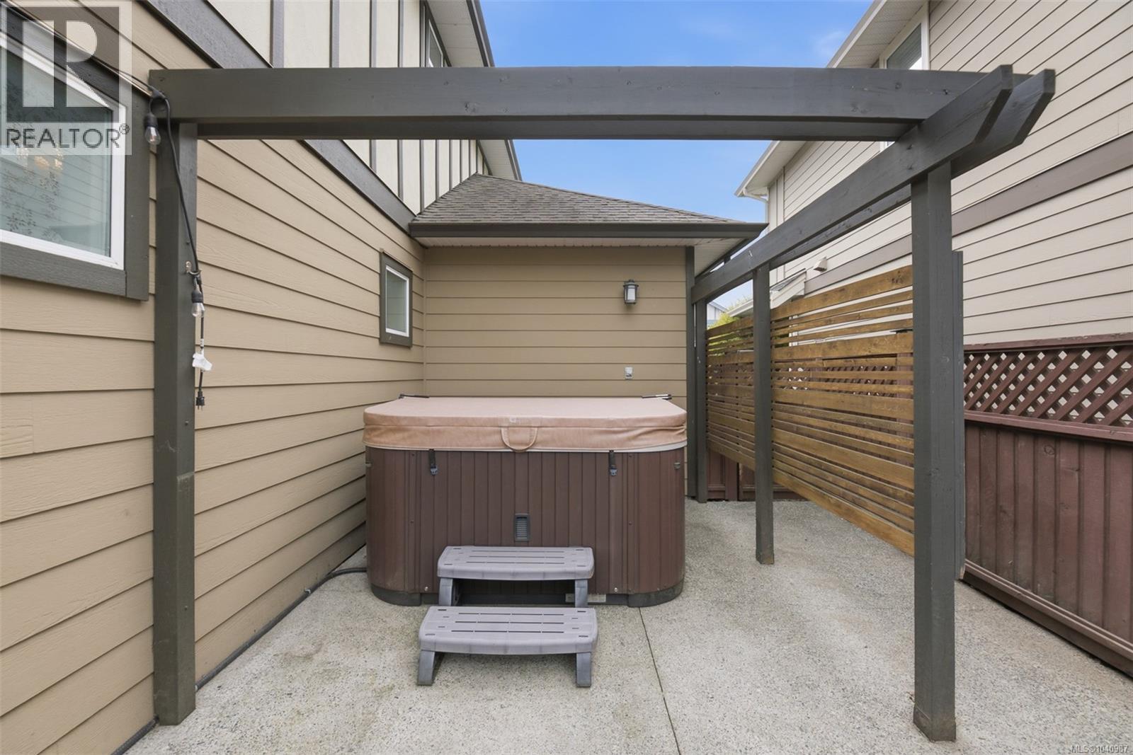 2997 Alouette Dr - 33