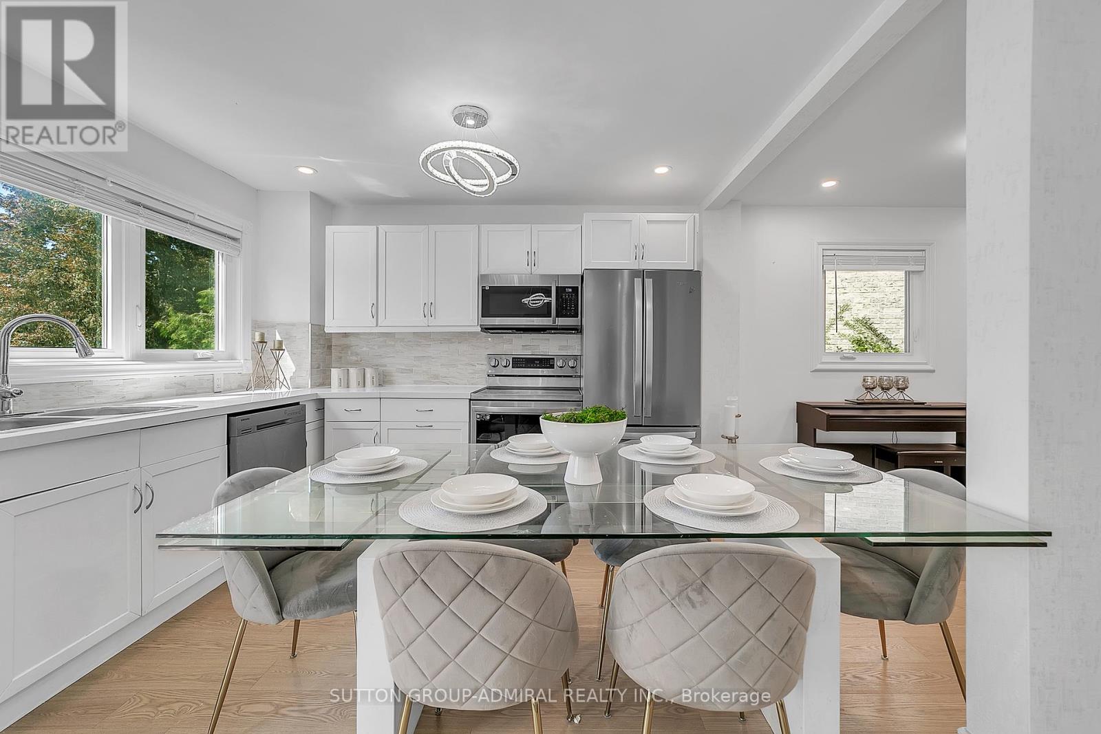 10 PARK LANE CIRCLE - Image 22
