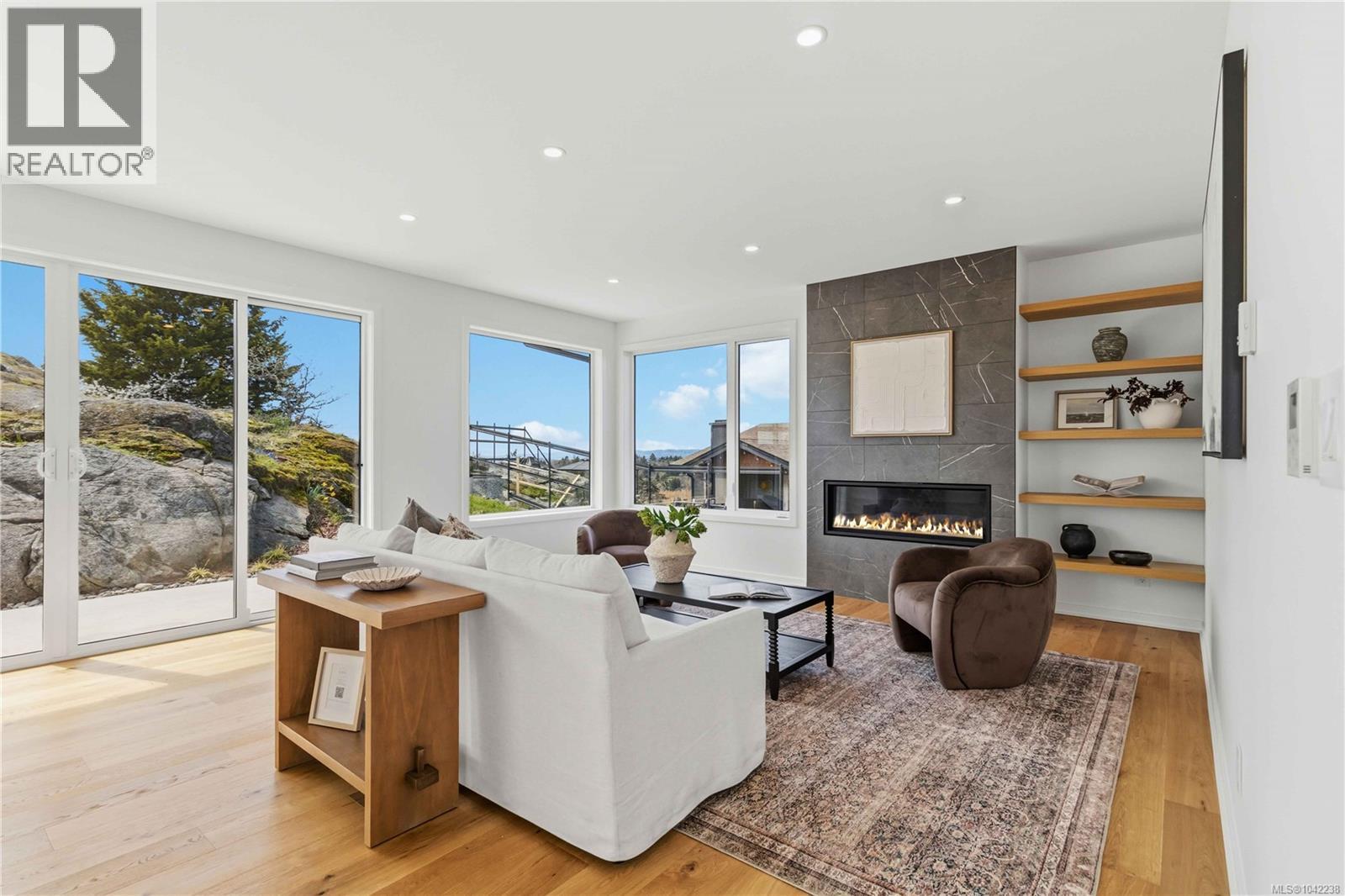 3700 Kootenay Pl - 17
