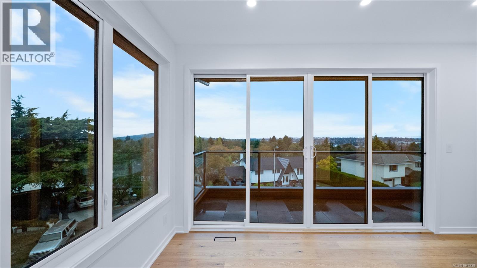 3700 Kootenay Pl - 39