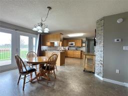 22111 14 Highway, Winkler, MB R6W4A6 Photo 19