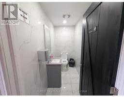 6 - 245 Queen Street S, Mississauga, ON L5M1L7 Photo 11