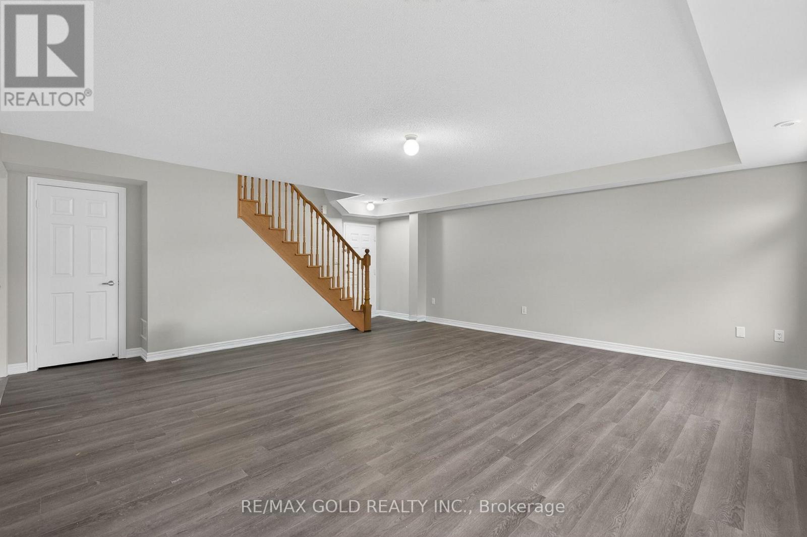 #48 200 VETERANS DRIVE - 10