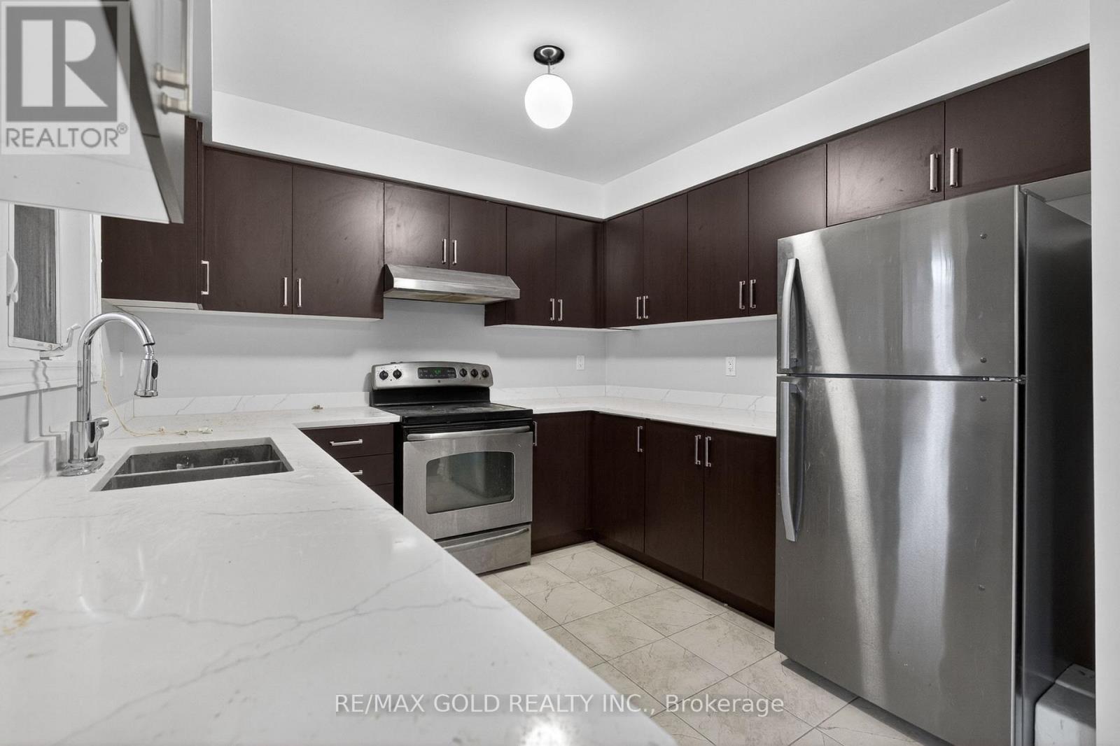 #48 200 VETERANS DRIVE - 12