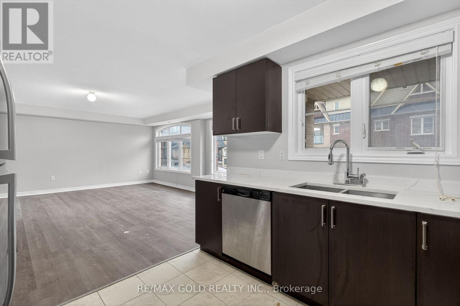 #48 200 VETERANS DRIVE - 14