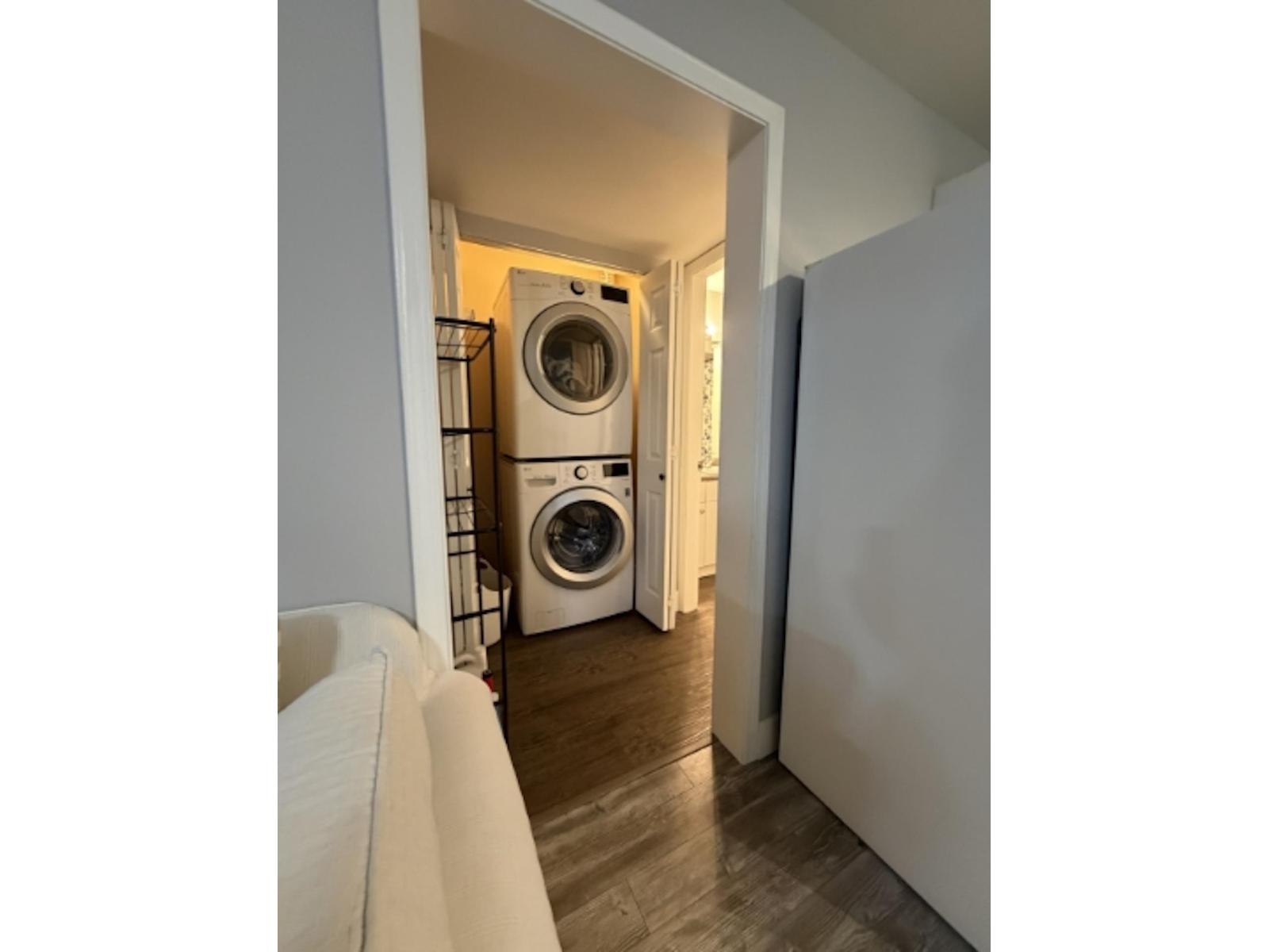 2 Bed, 1 Bath House for Rent in Abbotsford – 35258 FIRDALE AVENUE, Abbotsford – MLS# R3144330 - Image 8