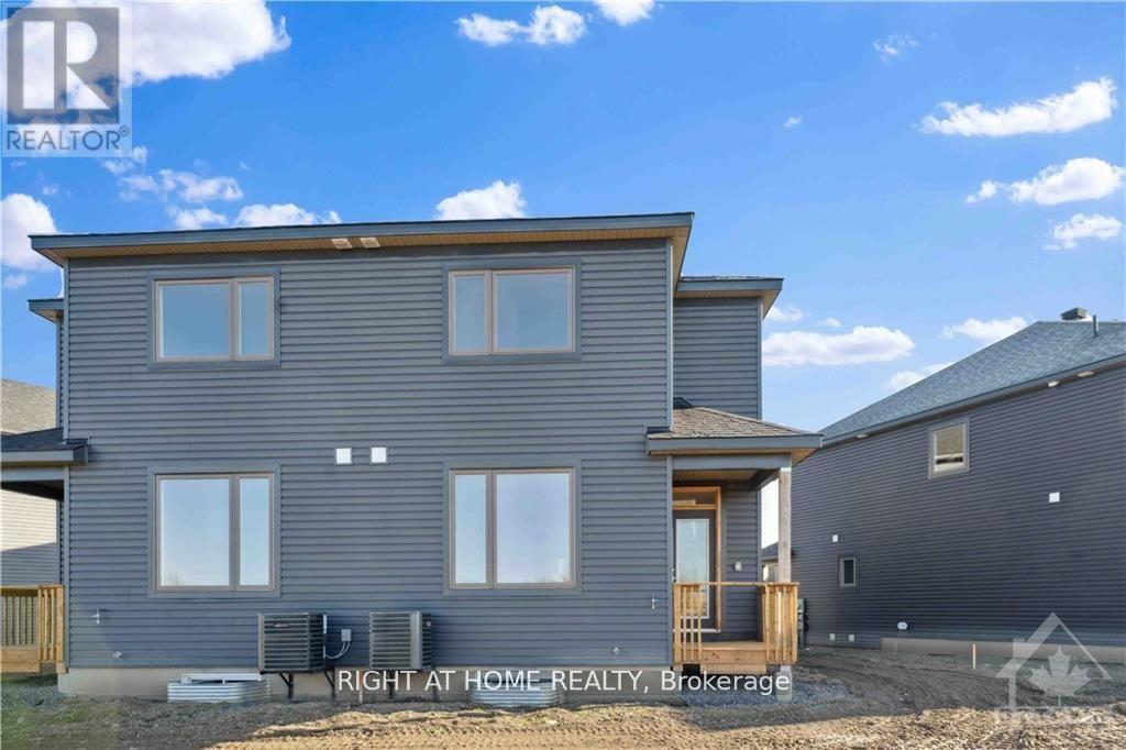 724 PETANQUE CRESCENT, Ottawa. Luxury613. By Peter Sagos - Image 17