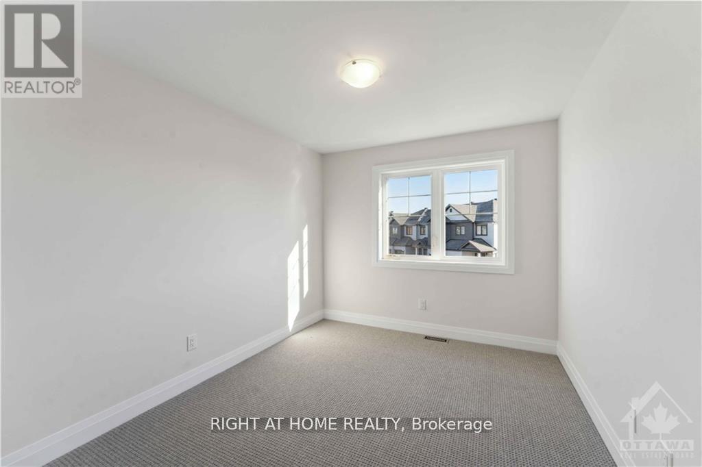 724 PETANQUE CRESCENT, Ottawa. Luxury613. By Peter Sagos - Image 21