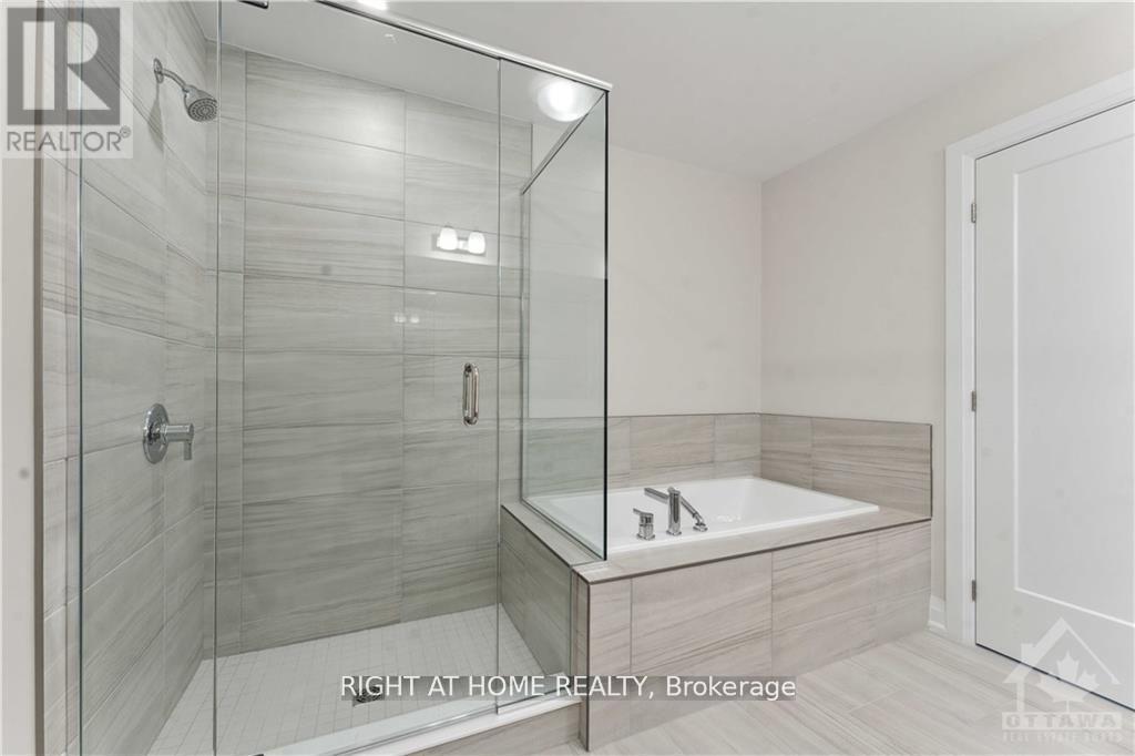 724 PETANQUE CRESCENT, Ottawa. Luxury613. By Peter Sagos - Image 24