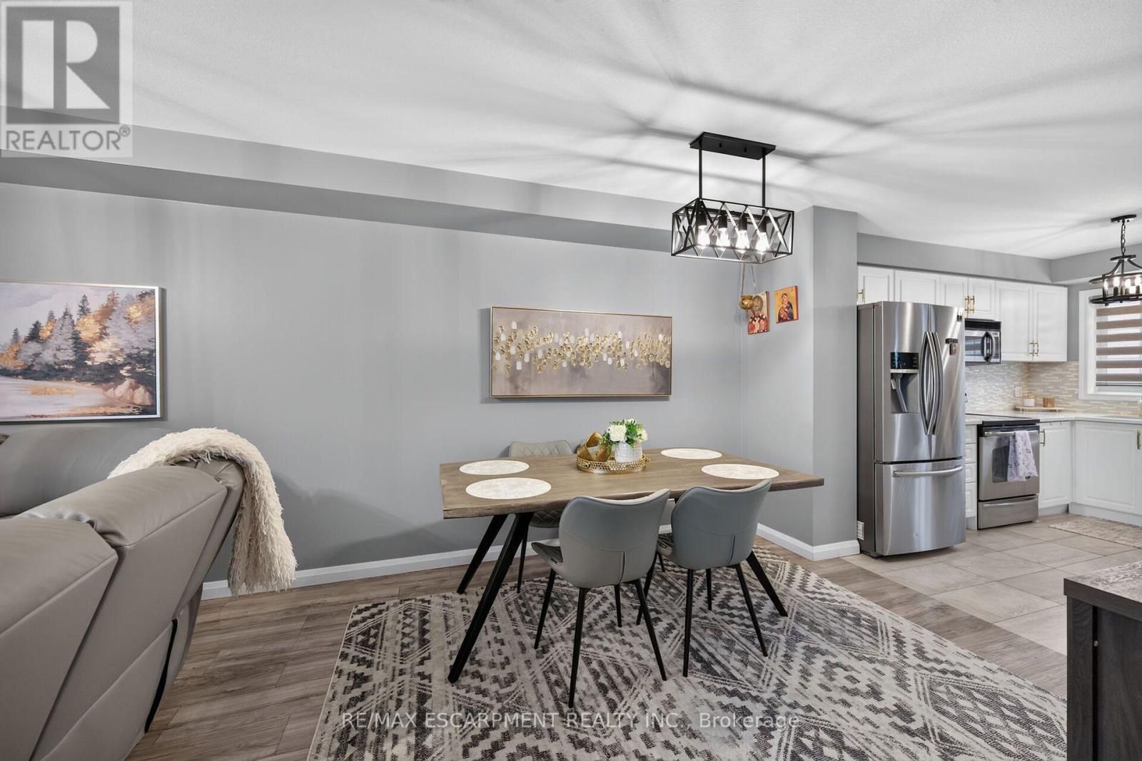 #17 1328 UPPER SHERMAN AVENUE - 11