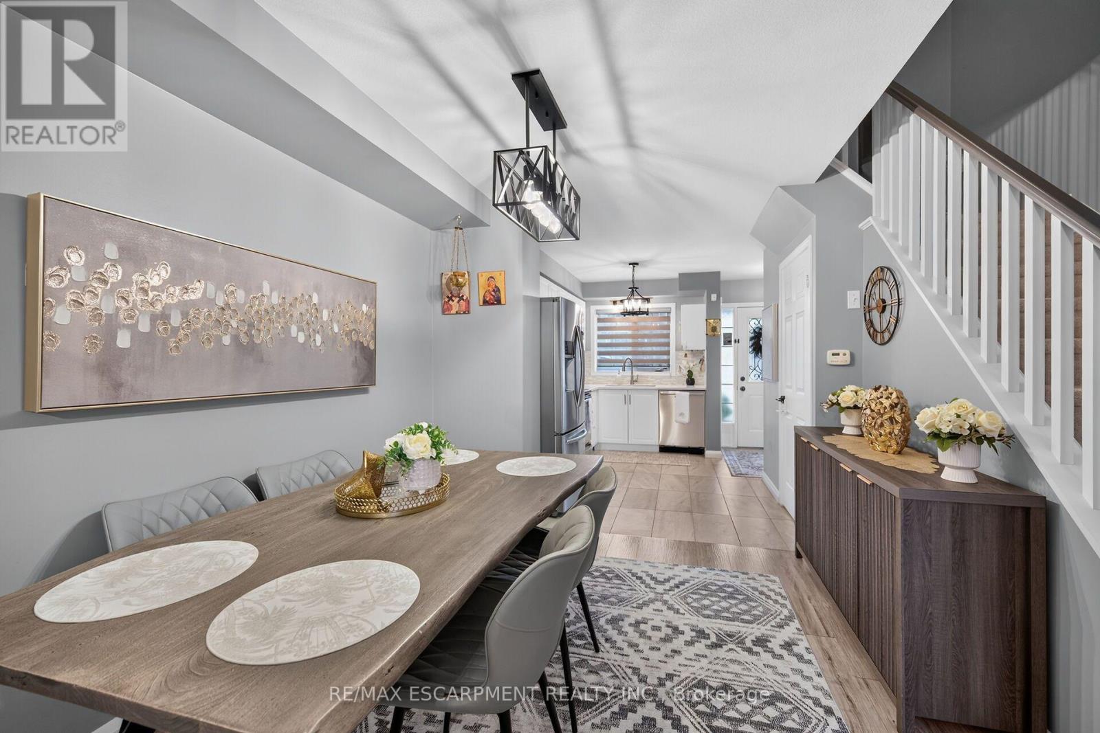 #17 1328 UPPER SHERMAN AVENUE - 12