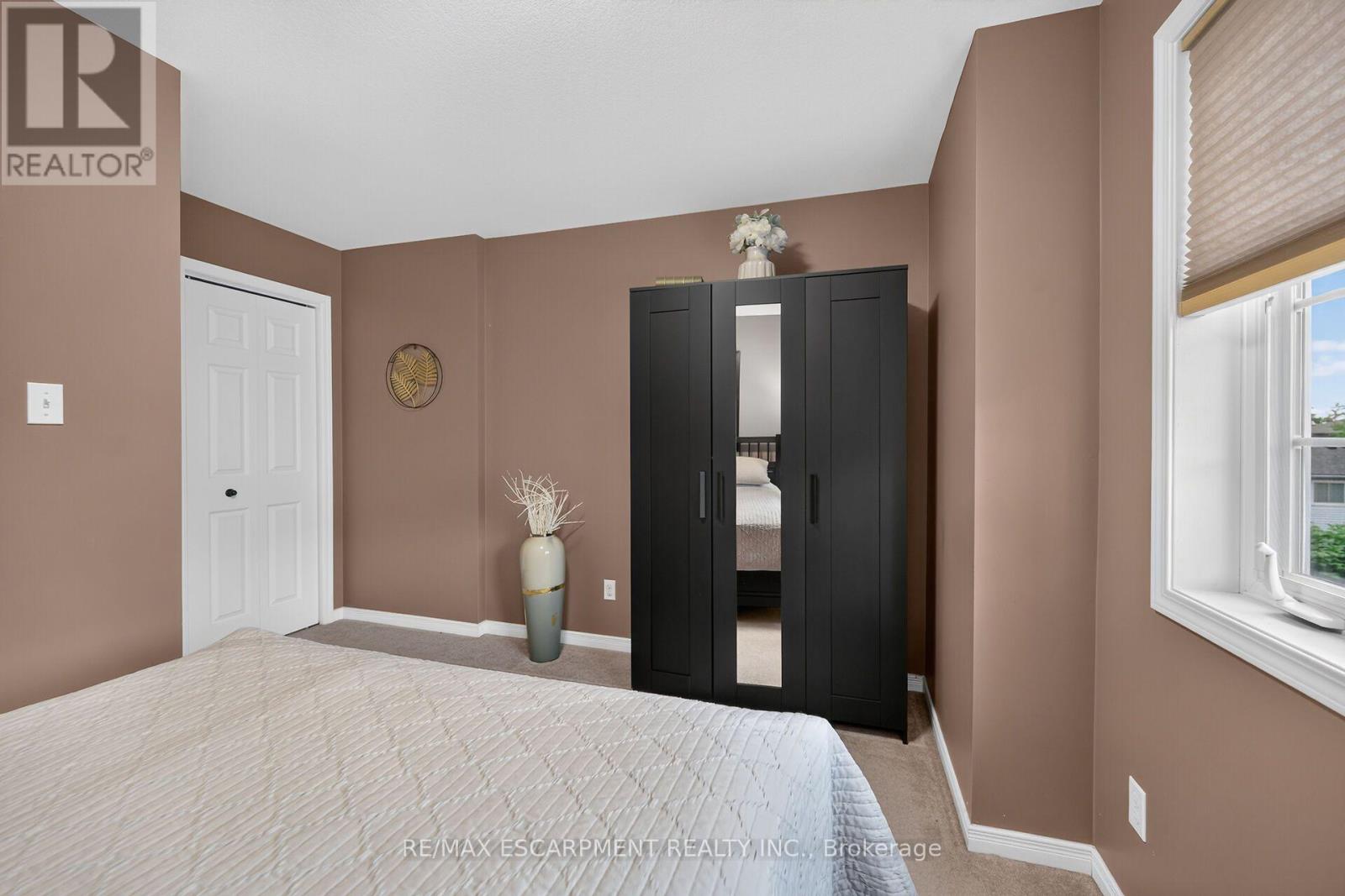#17 1328 UPPER SHERMAN AVENUE - 24