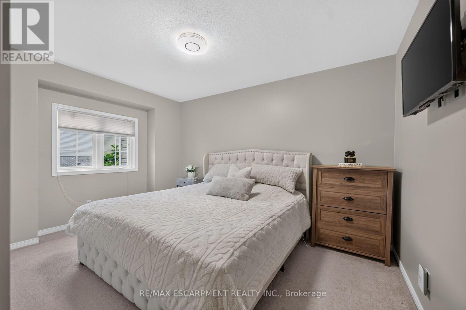 #17 1328 UPPER SHERMAN AVENUE - 30