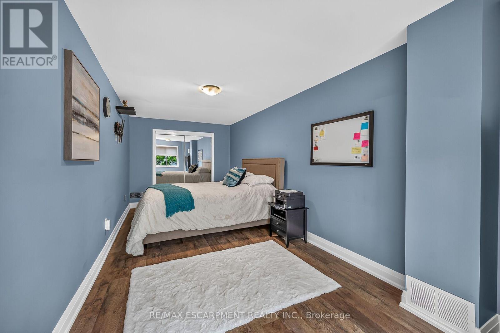 #17 1328 UPPER SHERMAN AVENUE - 40