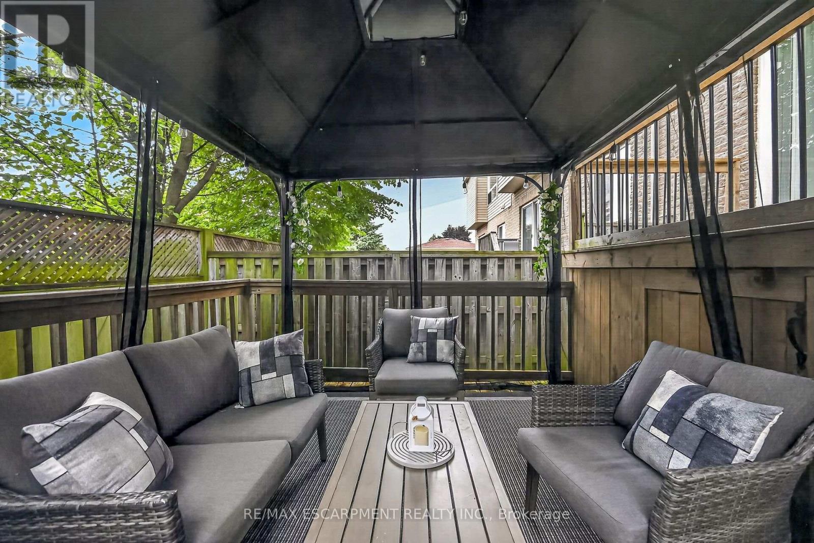 #17 1328 UPPER SHERMAN AVENUE - 49