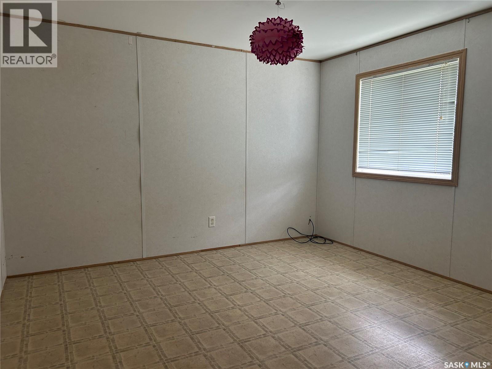 Tessier Acreage 5 Acres. RM of Estevan - 19