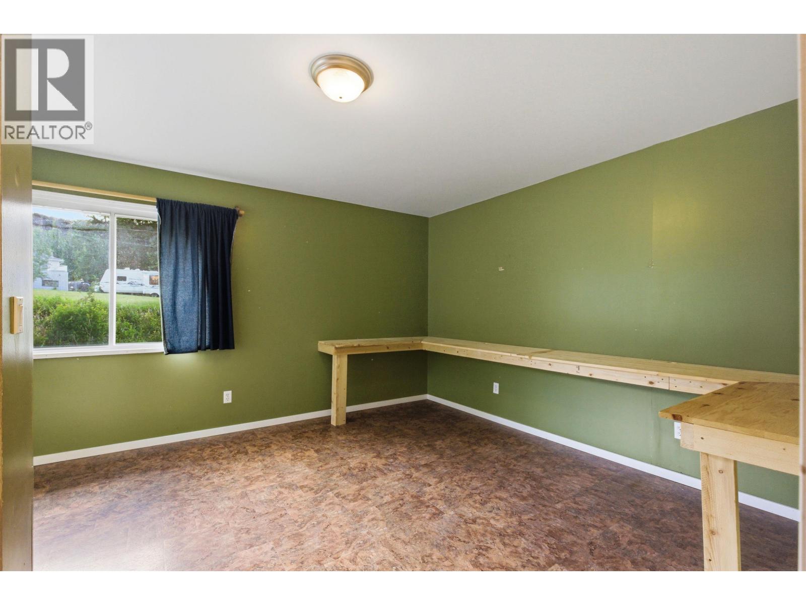 643 HODGSON ROAD - 12