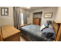 307 4 Avenue W, Hanna, AB T0J1P0 Photo 11