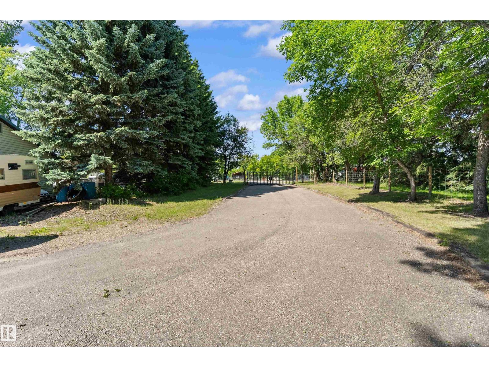 #29 25507 TWP ROAD 512 A - 45