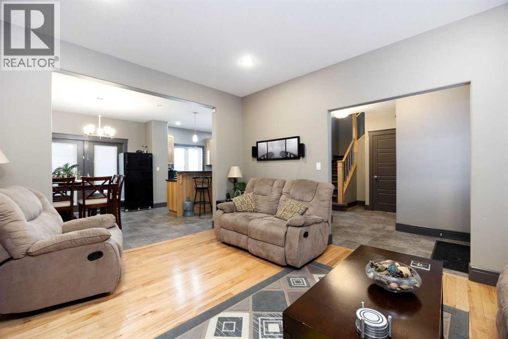 144 Falcon Drive - 5
