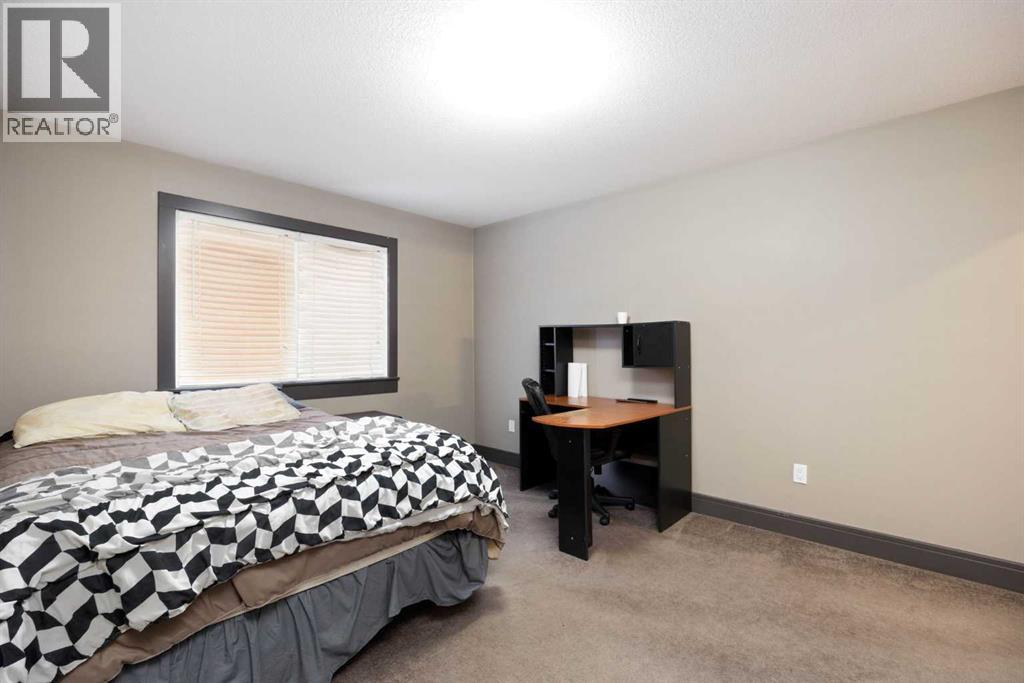 144 Falcon Drive - 19