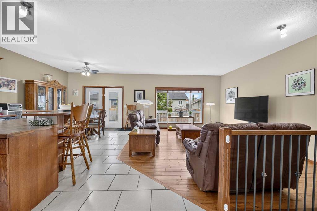 10 Vantage Crescent - 4