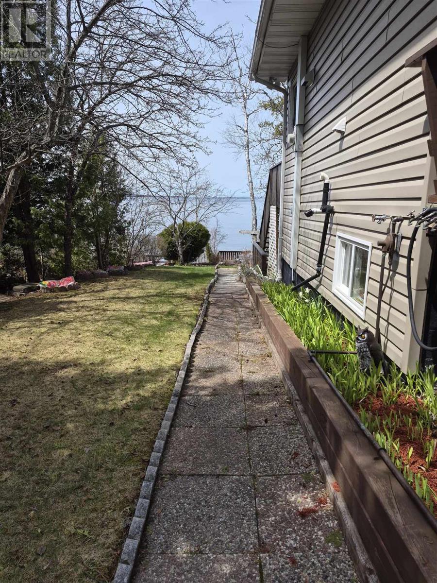 345 Dead End RD - 6