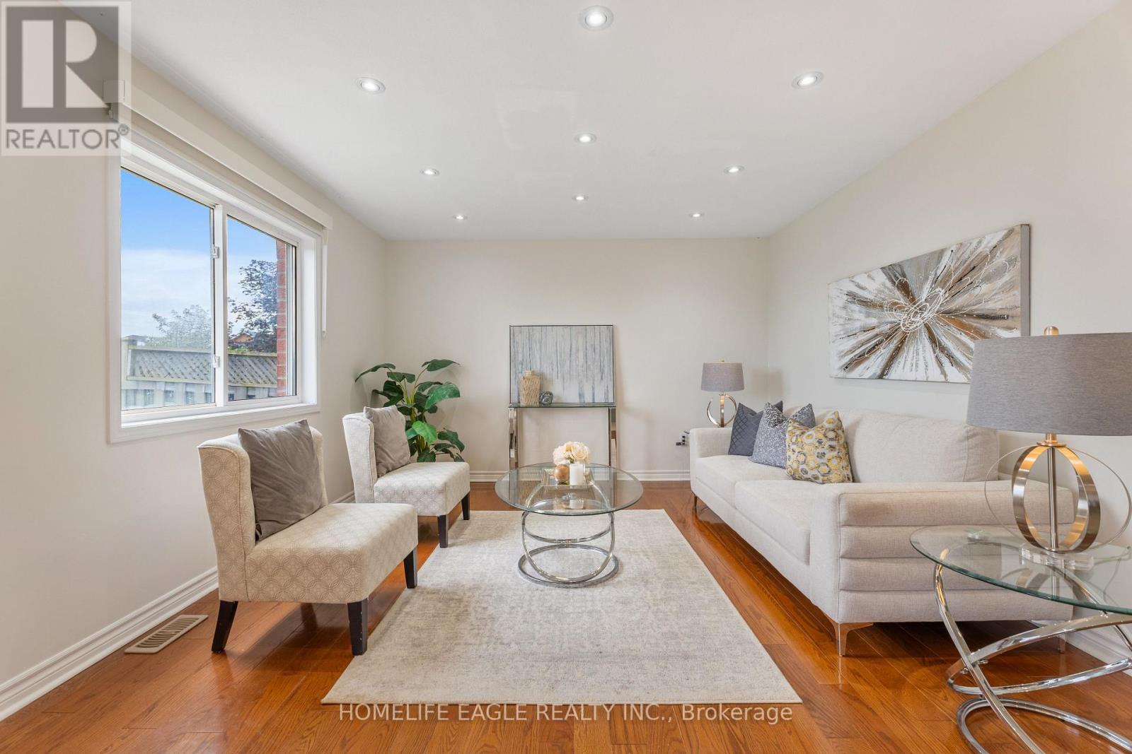 135 WAINSCOT AVENUE - 5