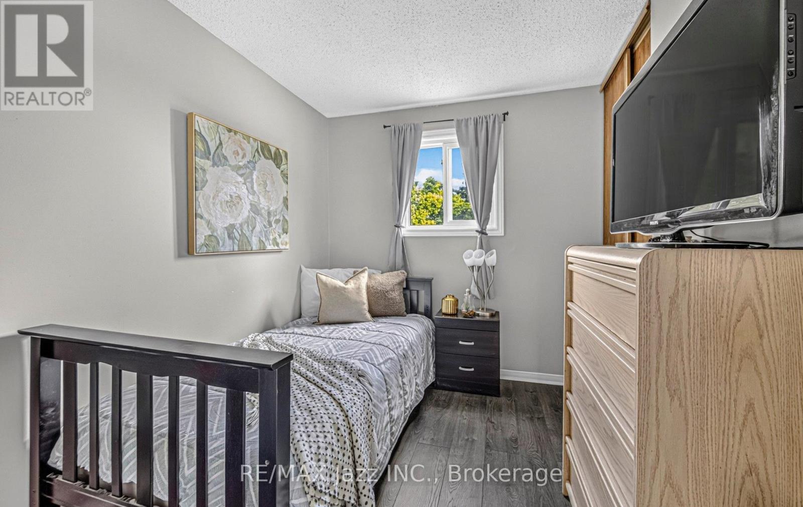 1387 RITSON ROAD S - 13