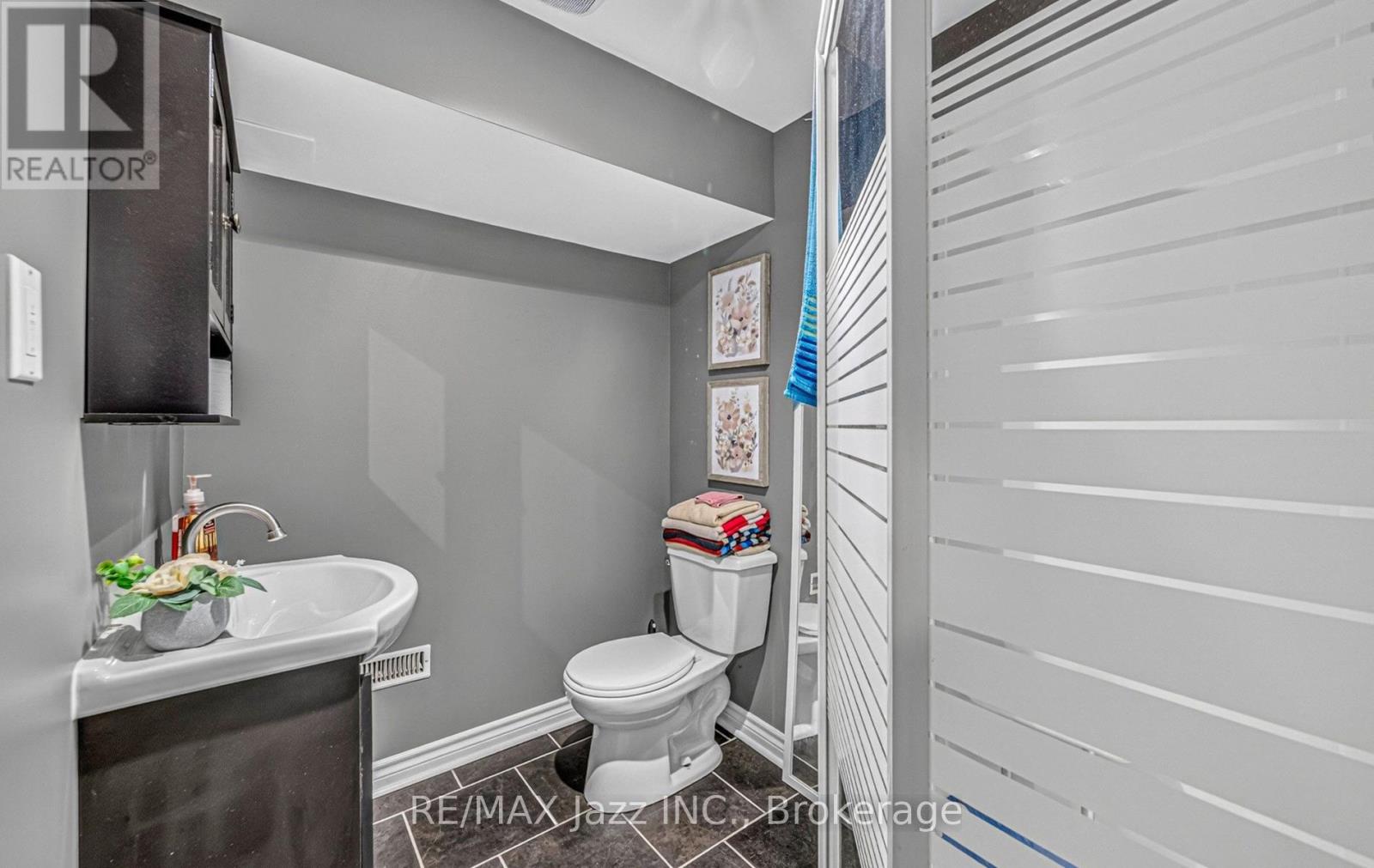 1387 RITSON ROAD S - 15