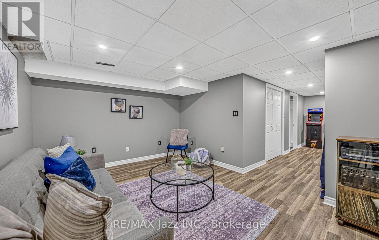 1387 RITSON ROAD S - 17