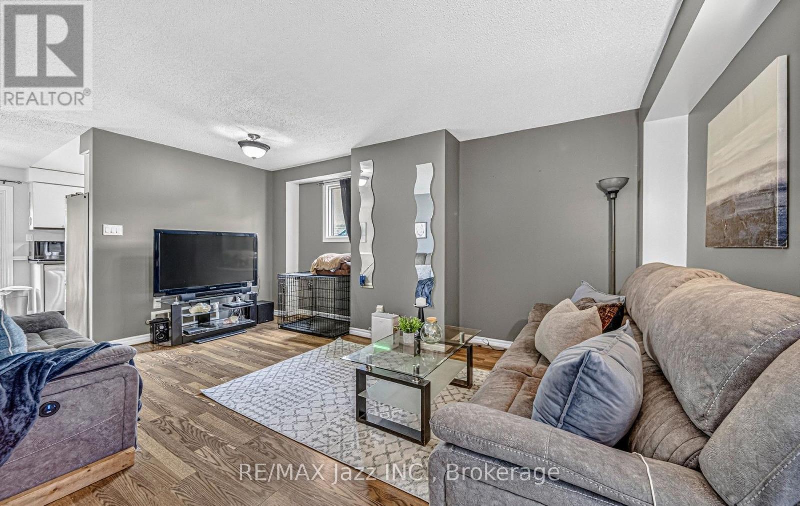 1387 RITSON ROAD S - 3