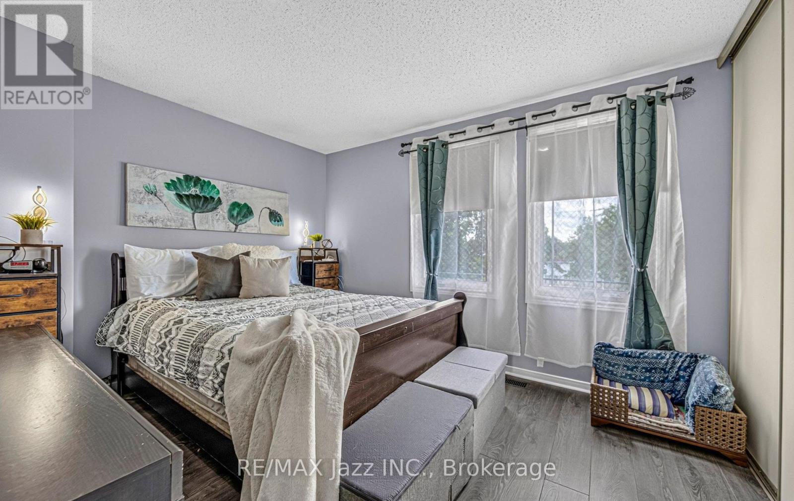 1387 RITSON ROAD S - 9