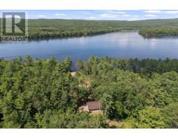 290 Hennessy Trail, Whitewater Region, ON K0J2L0 Photo 25