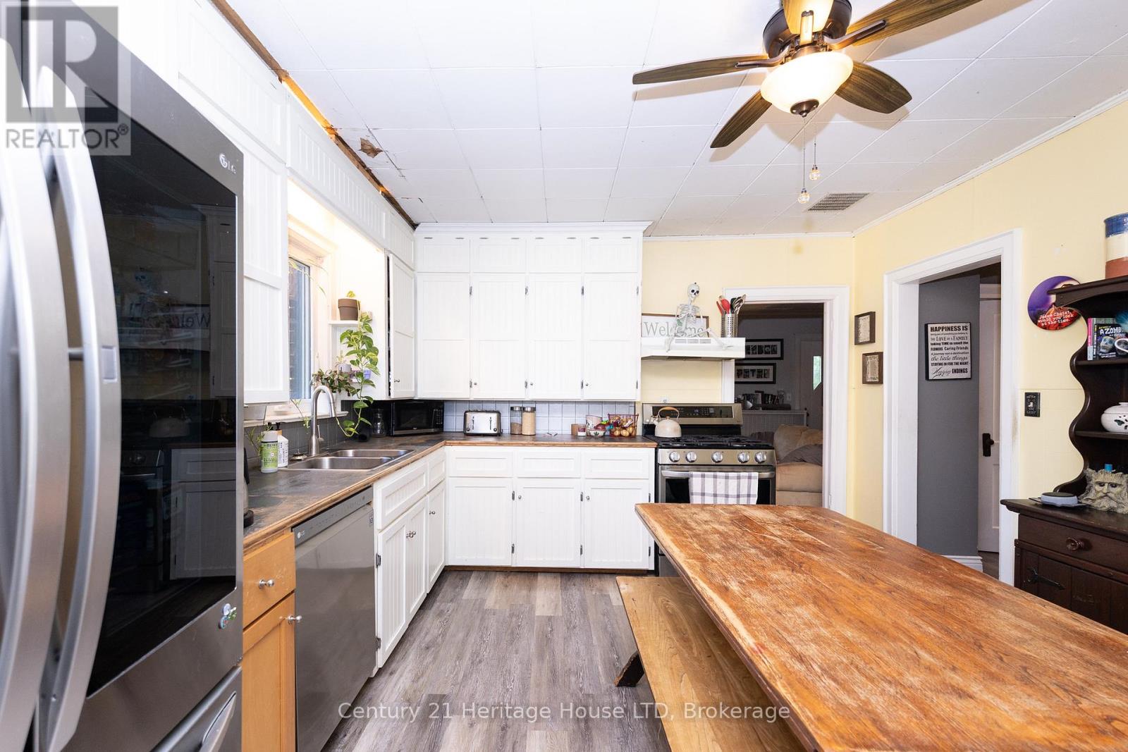148 GORHAM ROAD - 11