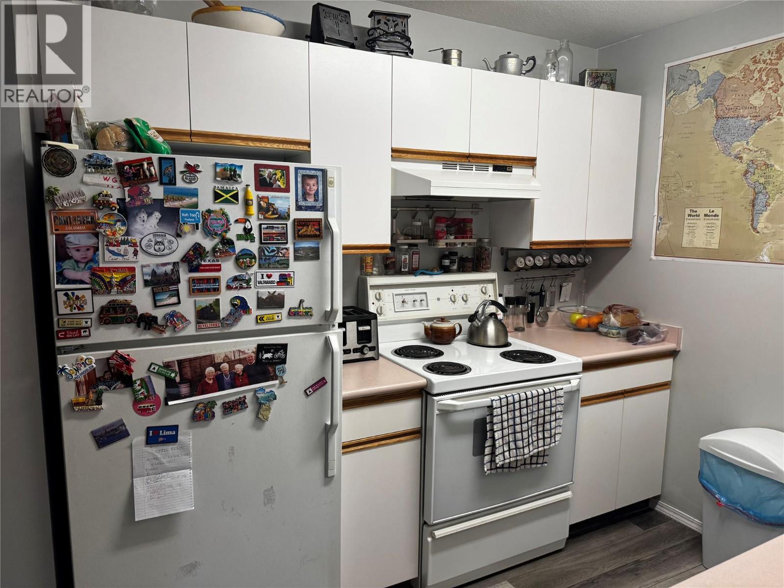 #203 521 8th Avenue N - 2