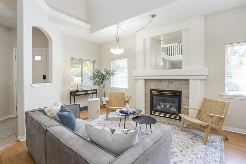 7 3387 KING GEORGE BOULEVARD, Surrey
