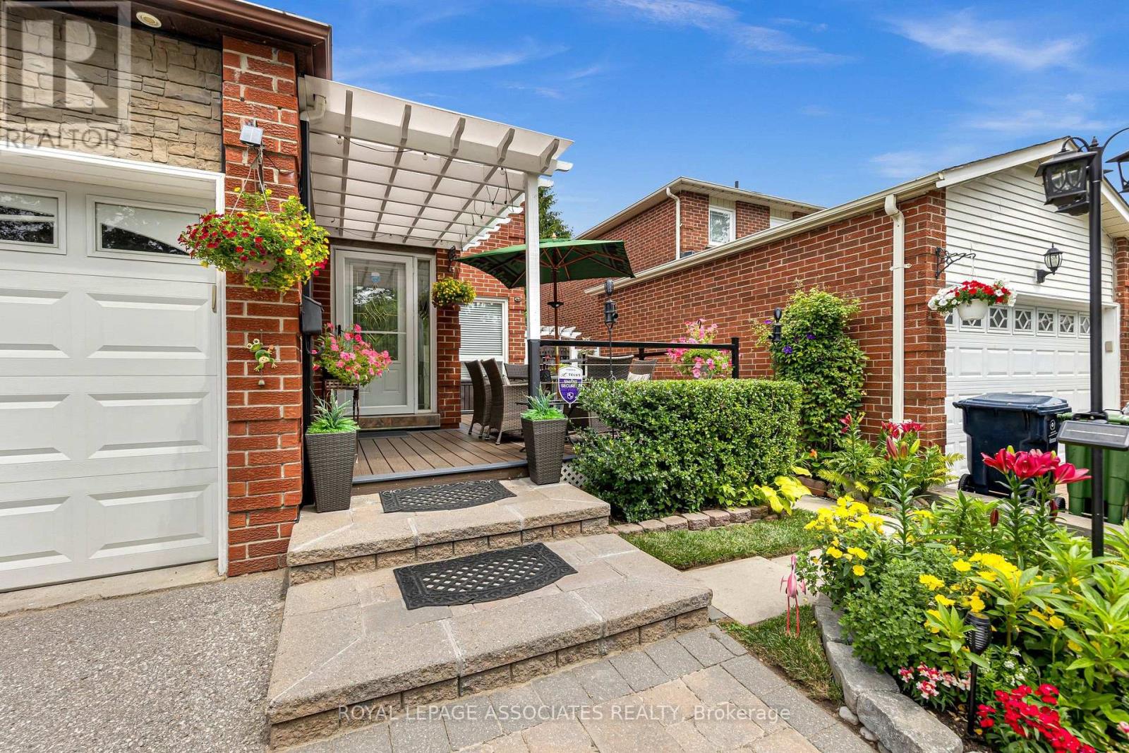4 APSCO AVENUE - 2