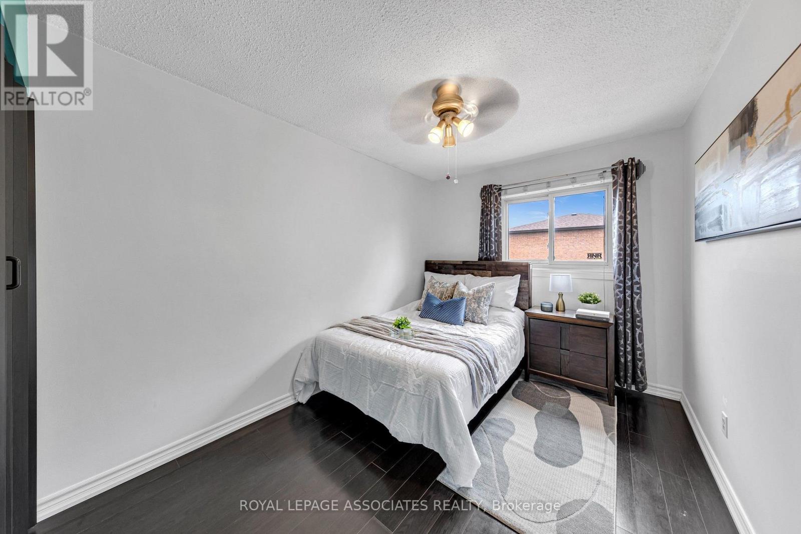 4 APSCO AVENUE - 38