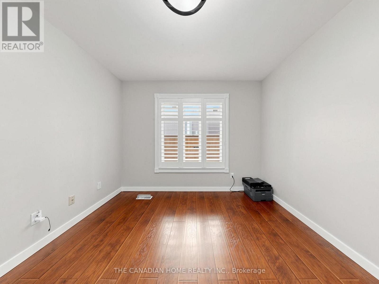19 WIGSTON COURT - 20