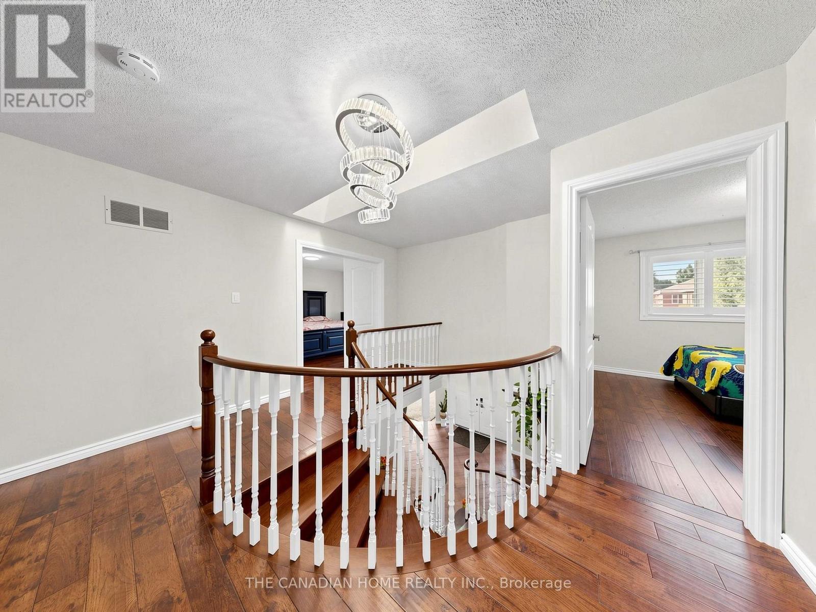 19 WIGSTON COURT - 26