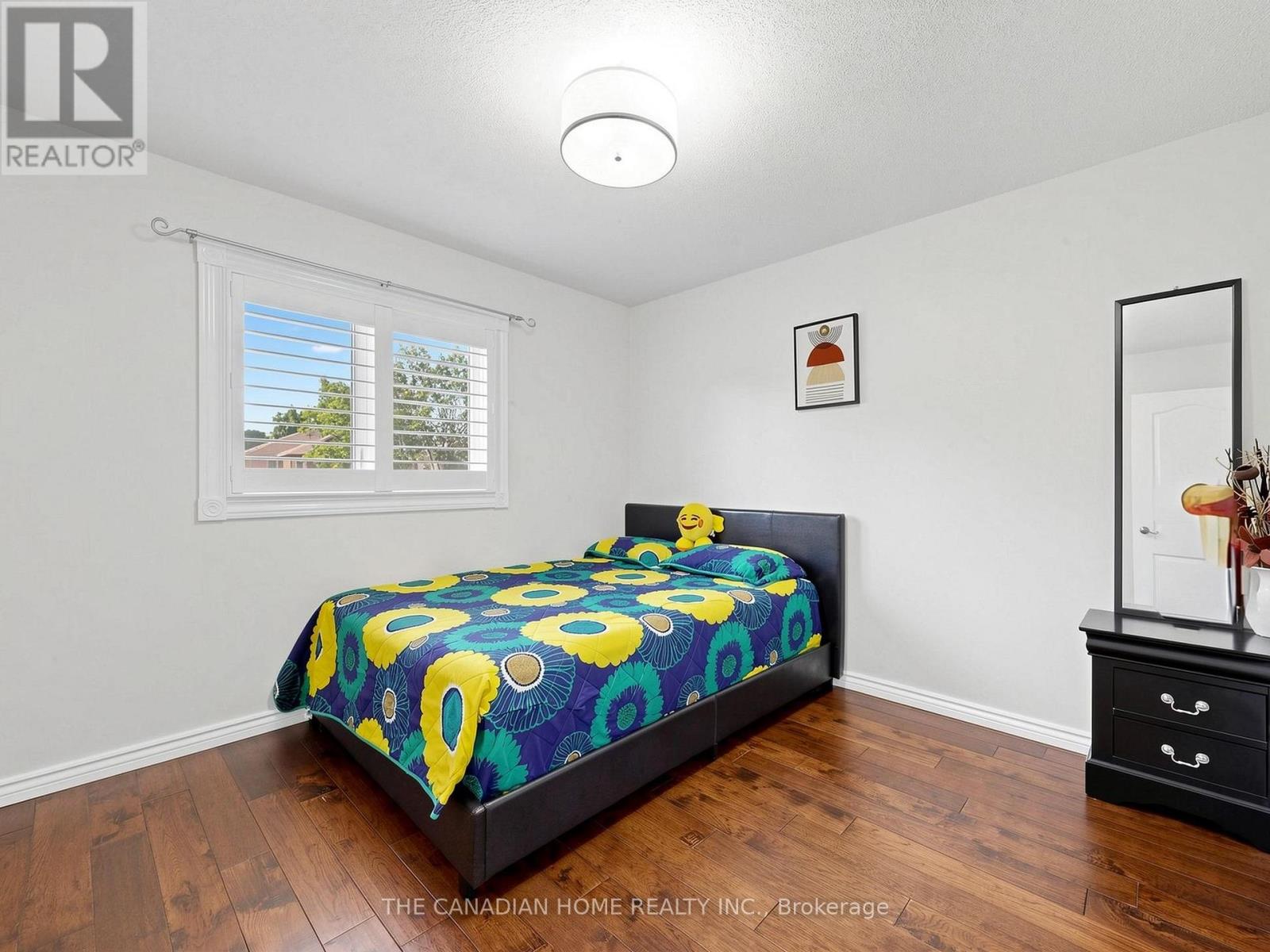 19 WIGSTON COURT - 36