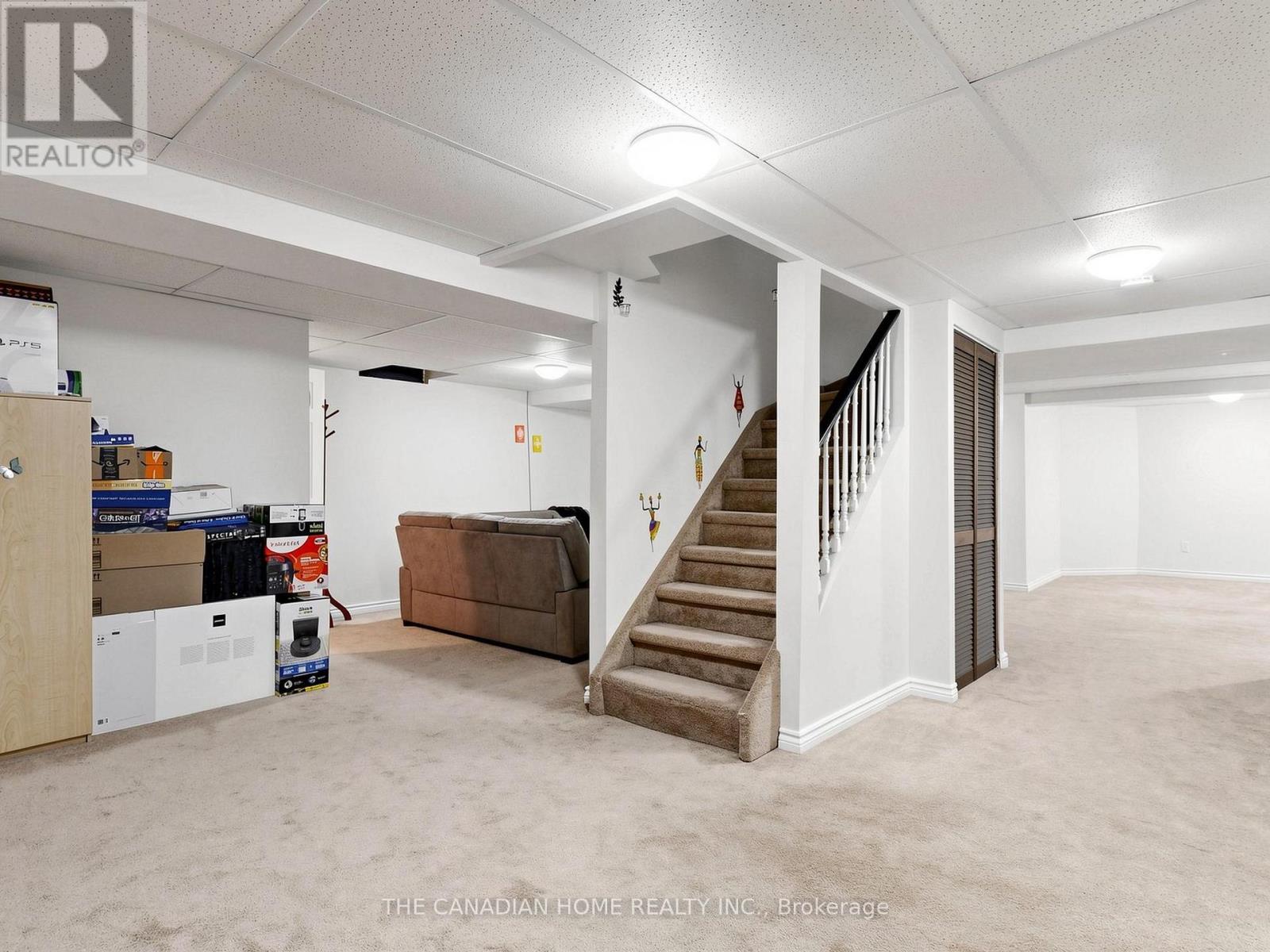 19 WIGSTON COURT - 40