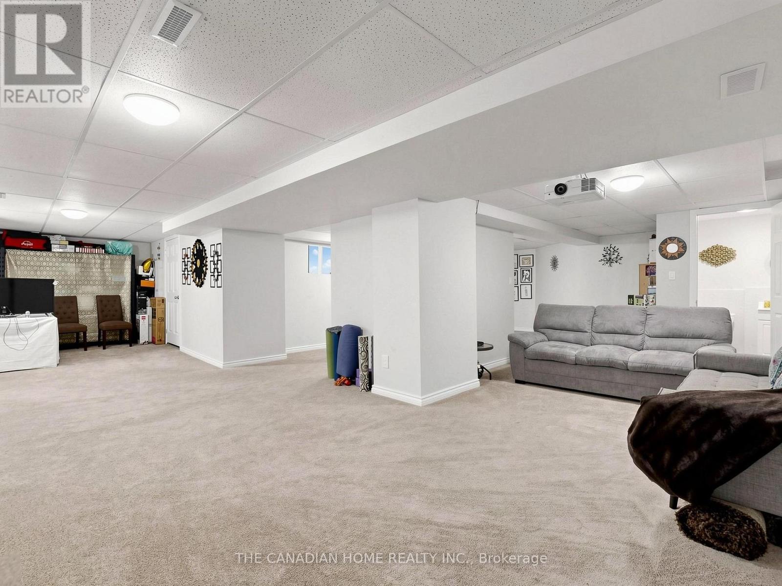 19 WIGSTON COURT - 43