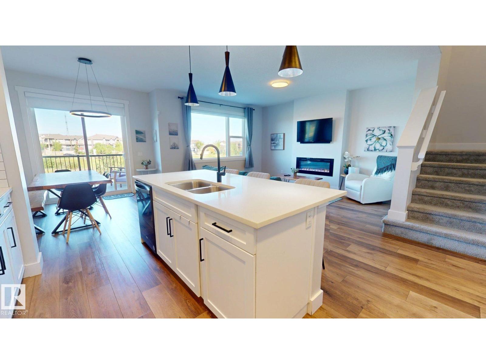 3805 CHERRY LO SW — photo 8