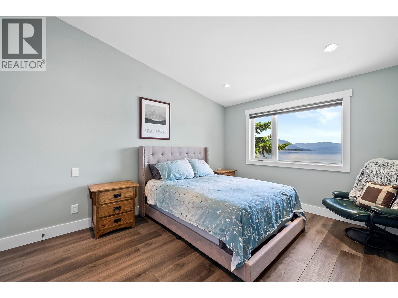 #6 4498 Squilax Anglemont Road - 23
