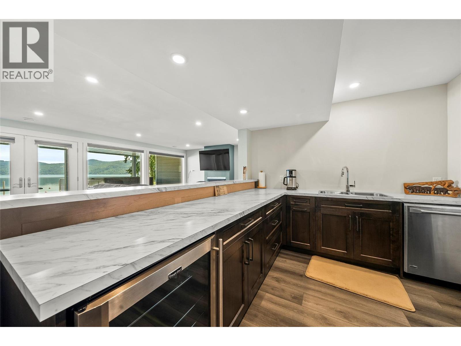 #6 4498 Squilax Anglemont Road - 61